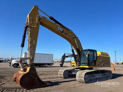 2023 Cat 352 Tracked Excavator