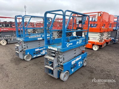 Genie GS1930 Electric Scissor Lift