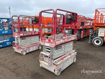 MEC Micro19 Electric Scissor Lift