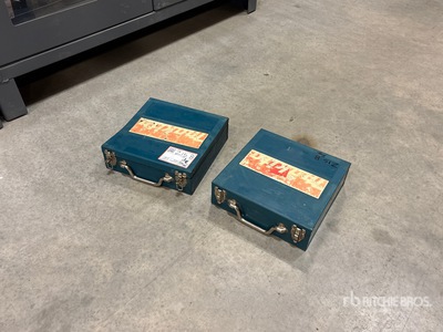 Quantity of (2) Mikita 6922NB Wrench's