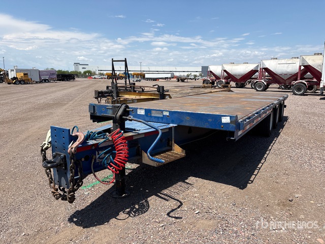 2018 Trail King TK50LP TAG 24 ft Tri/A Equipment Trailer