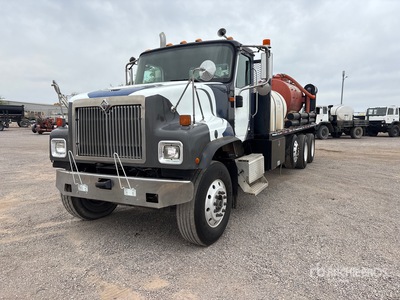 2005 International 5500i 8x4 Vacuum Excavator Truck