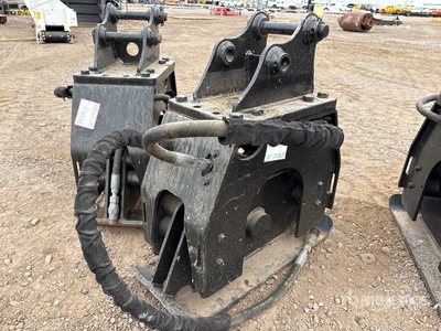2016 Cat CVP16 12 in 420 lb Plate Compactor Attachment