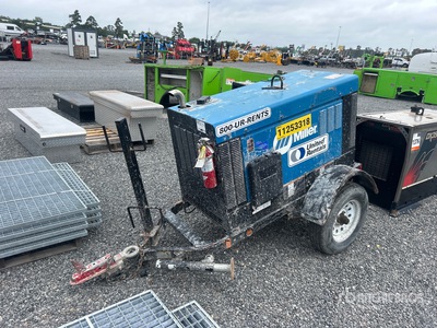 2020 Miller Big Blue PRO 300R 300 A Mobile Multi-Process Soldadora motorizada