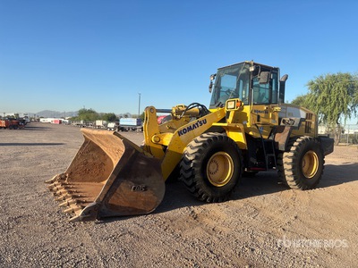 2005 Komatsu WA320-5 Wheel Loader