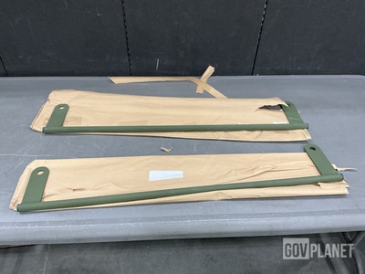 (10) International Logistics 9KK662 Tarpaulin Rails
