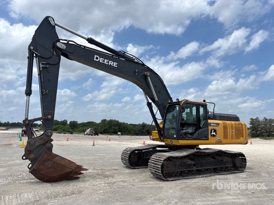 2021 John Deere 350G LC Tracked Excavator