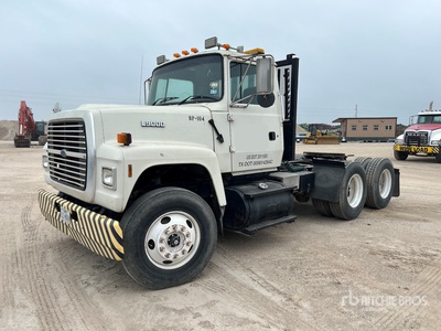 1996 Ford LT9000 T/A Day Cab Truck Tractor