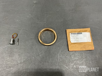 (19) Shouldered Washers, (17) Shoulder Screws & Assorted Items