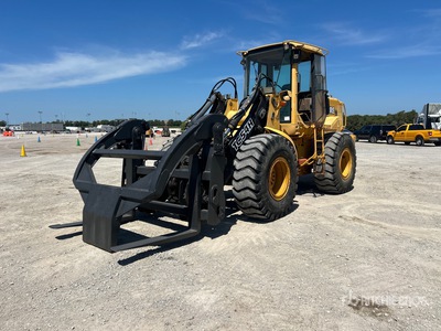 1999 John Deere TC54H Wheel Loader
