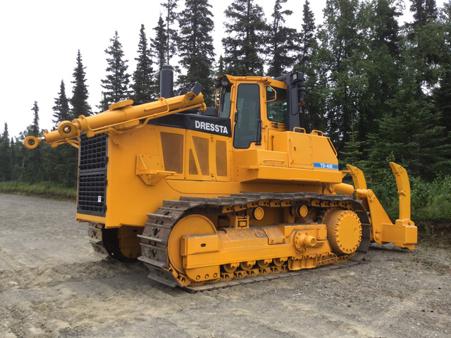 2006 Dressta TD-40E Crawler Dozer 2006 Dressta TD-40E Crawler Dozer