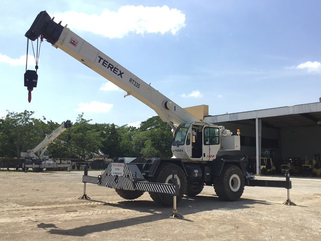 2007 (unverified) Terex RT335-1 Rough Terrain Crane