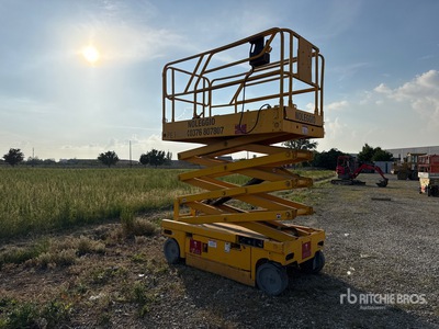 2006 Haulotte Compact 10 Electric Elevador de tijera