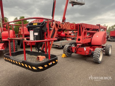 2013 Nifty-Lift HR21 Hybrid Diesel Articulating Boom Lift