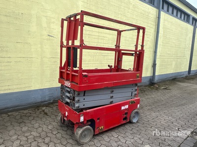 2011 Genie GS1932 Electric Scissor Lift