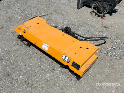 2026 GIYI GY-TMP45 Hydraulic Tilting Skid Steer Attachment Mounting Plate (Unused)