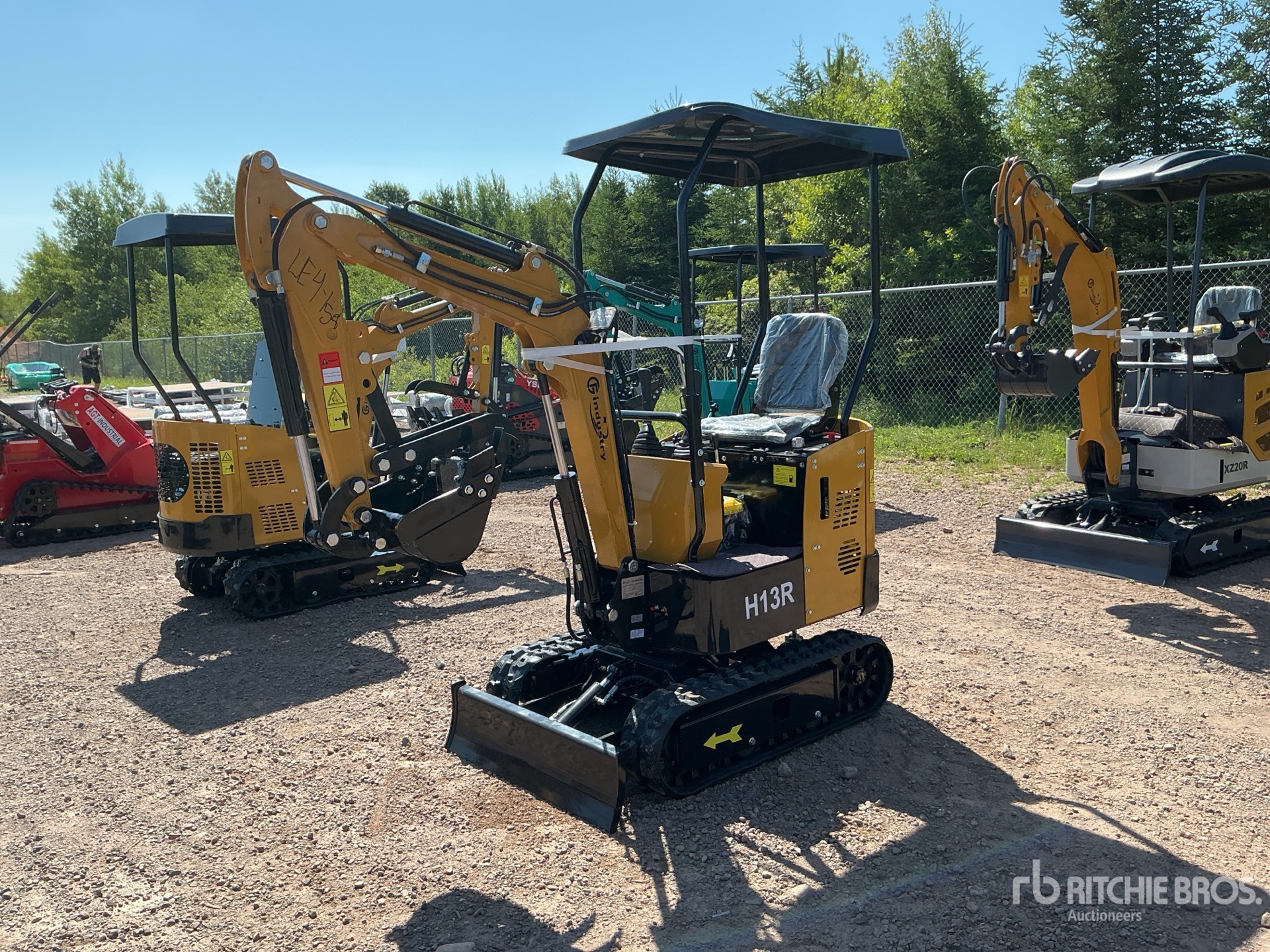 2026 CFG H13R Mini Excavator (Unused)