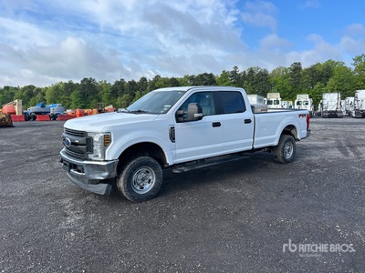 2019 Ford F-250 XL 4x4 Crew Cab Pick-up