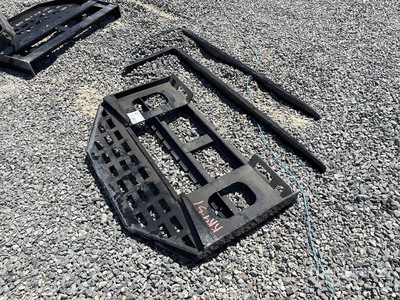 2026 GIYI GY-DHC 60 in Skid Steer Forks (Unused)