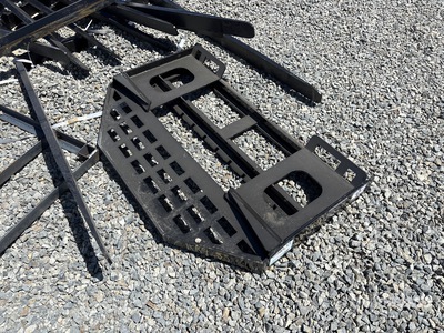 2026 GIYI GY-DHC 60 in Skid Steer Forks (Unused)