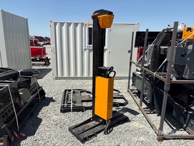 2026 GIYI GY-HLS82 Log splitter Accessorio per mini pala (Unused)