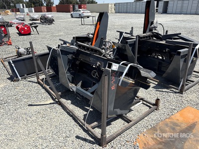 2026 GIYI GY-FLS72 20 in Skid Steer Feeding Log Splitter (Unused)