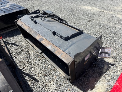 2026 GIYI GY-MB77 105 in Skid Steer Manure Bucket (Unused)