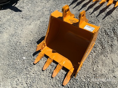 2026 GIYI GY-BK 24 in Excavator Bucket - Fits Cat 305 (Unused)