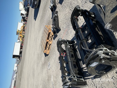 2026 GIYI GY-MCLG60 Skid Steer Grapple (Unused)
