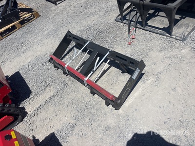 2026 GIYI GY-HF47 SKID STEER HAY FRAMEATTACHMENT (Unused)