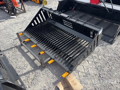 2026 GIYI GY-RB66 67 in Rock bucket (Unused)