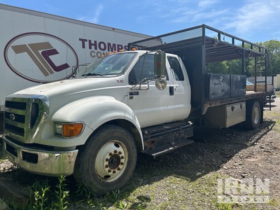 2012 Ford F-650 Super Duty XLT 4x2 Extended Cab Flatbed Truck