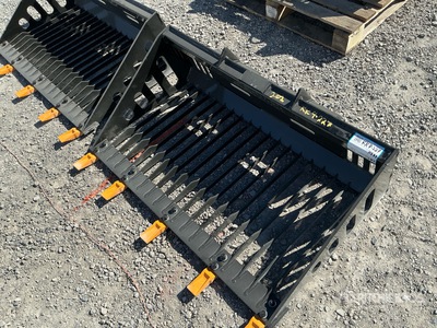 2026 GIYI GY-RB44 Mini Skid Steer Rock Bucket Divers (Unused)
