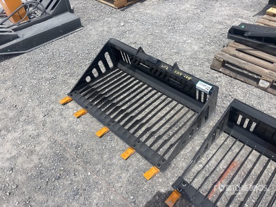 2026 GIYI GY-RB44 43 in Mini Skid Steer Rock Bucket (Unused)