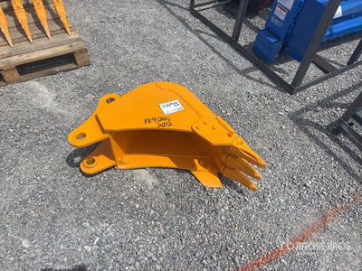 2026 GIYI GY-BK 12 in Excavator Bucket - Fits CAT 305 (Unused)