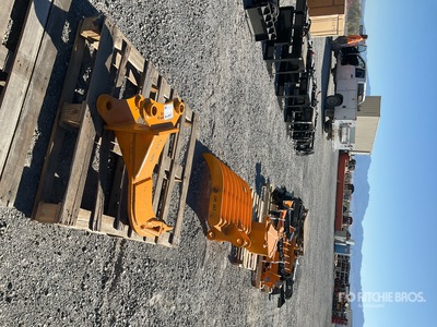 2026 GIYI エクスカベーター リッパー - Fits Cat 307 (Unused)