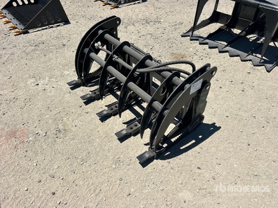 2026 GIYI GY-MCLG60 43 in Skeleton Pinza per mini pala (Unused)