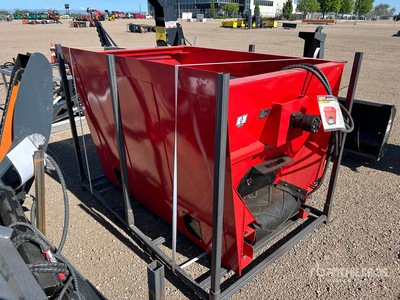 2026 GIYI GY-SUB83 Skid Steer Side Unloading Bucket(Double Motor) (Unused)
