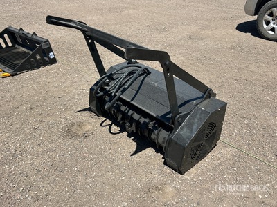 2026 GIYI GY-ML45 32 in Mini Skid Steer Mulcher (Unused)