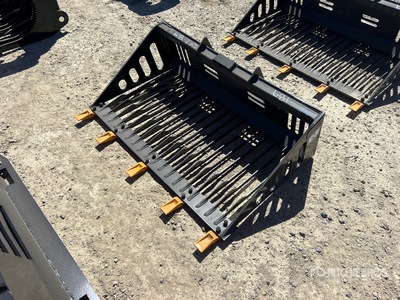 2026 GIYI GY-RB44 44 in Skeleton Mini Skid Steer Bucket (Unused)