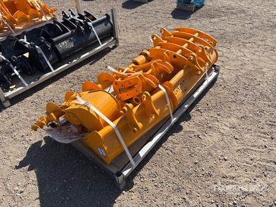 Quantity of (8) GIYI Excavator Attachments Varios, accesorio para excavadora - Fits Cat 301 (Unused)