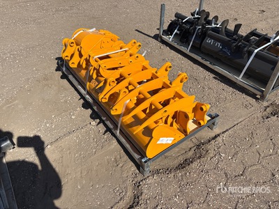 Quantity of (8) GIYI Excavator Attachments Varios, accesorio para excavadora - Fits Cat 301 (Unused)