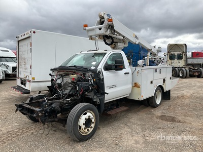 2019 Altec AT235P 35 ft on 2019 Chevrolet Silverado 5500HD 4x2 Bucket Truck (Inoperable)