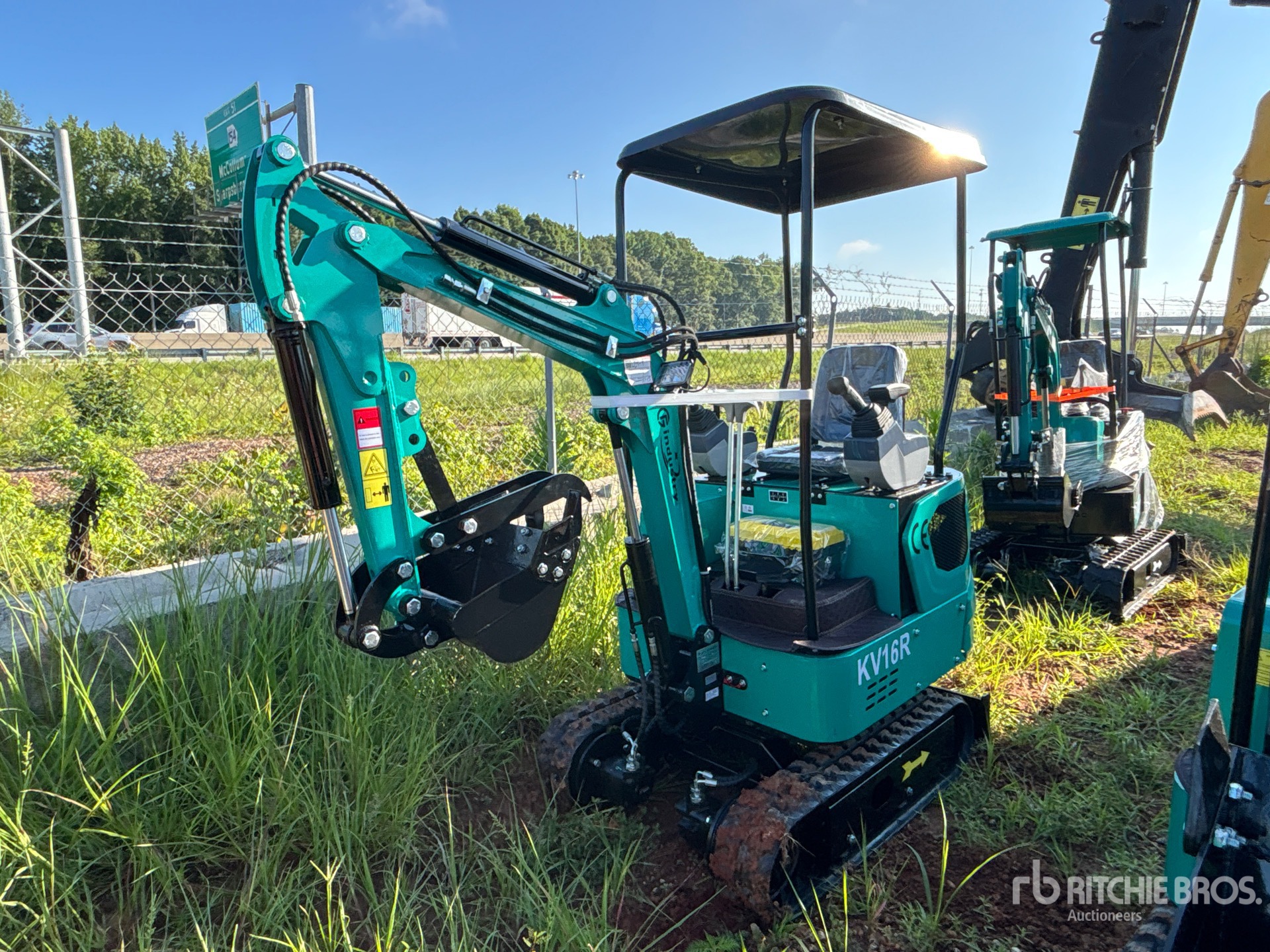 2026 CFG KV16R Mini Excavator (Unused)