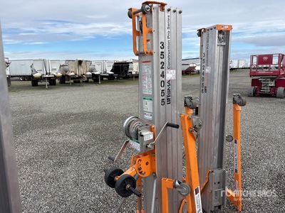 2019 Liftsmart MLC-24 رافعة المواد