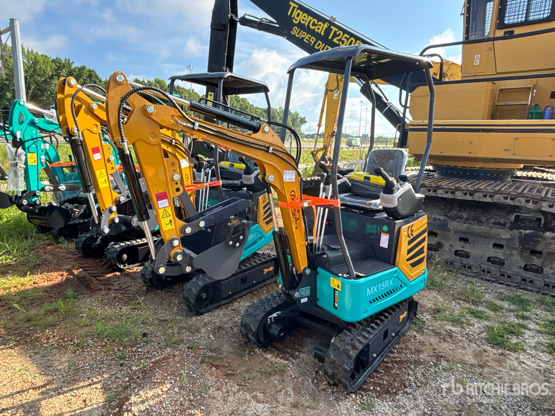 2026 CFG MX15RX Mini Excavator (Unused)