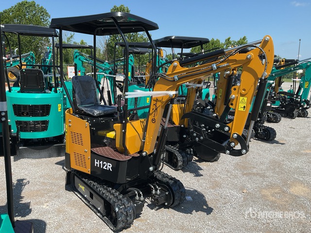 2026 CFG H12R Mini Excavator (Unused)