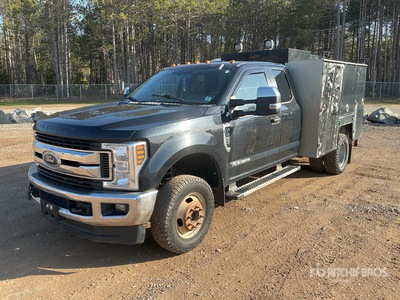 2019 Ford F-350 4x4 Extended Cab Camion de servicios