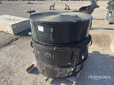 Quantity of (3) Fan