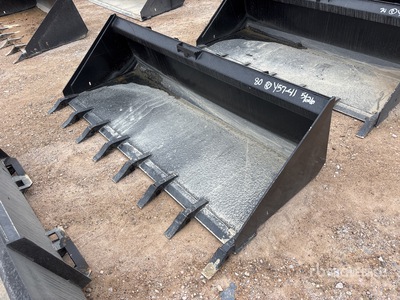 All-Star 80 in Low Pro w/Teeth Skid Steer Bucket (Unused)